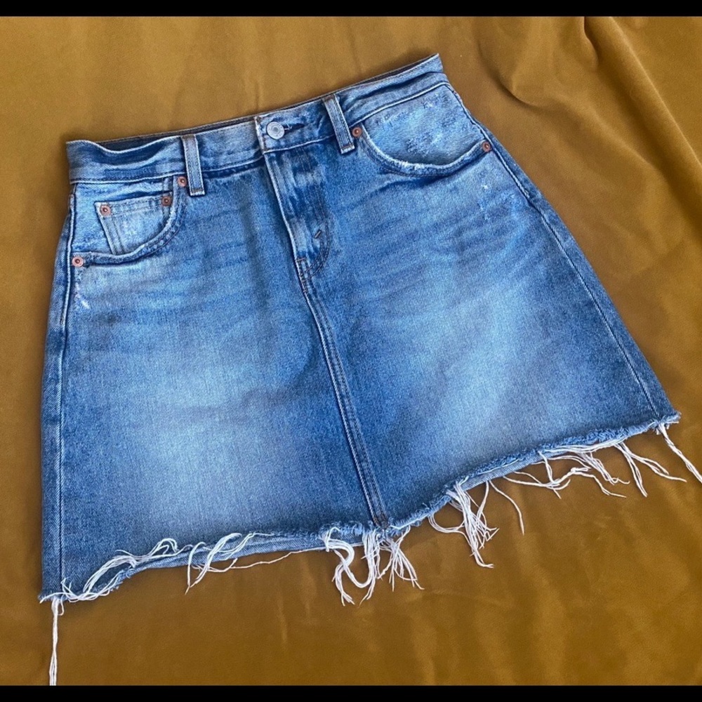 Levi’s denim skirt